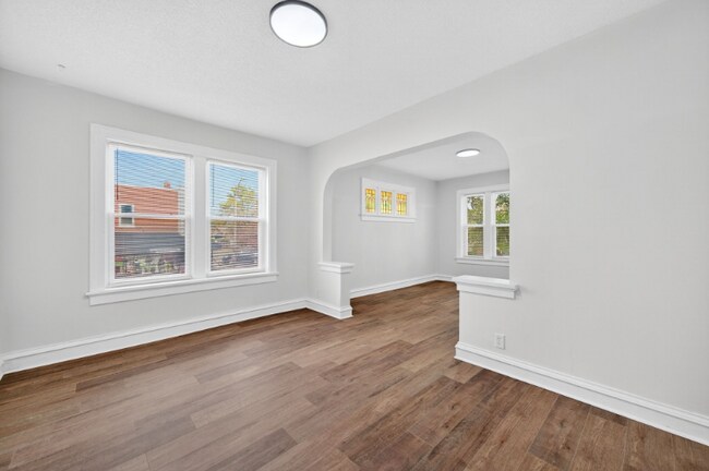 Building Photo - 5803 S Kings Highway Blvd