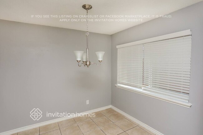 Foto del edificio - 4913 Cliffwood Dr