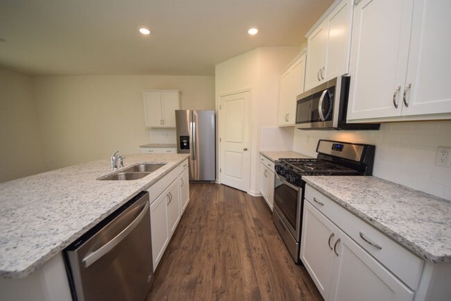 Building Photo - 4 bed, 2 bath. new construction 2021