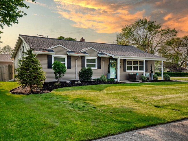 Foto del edificio - 126 Beachwood Ave