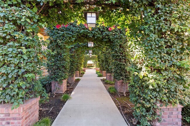 Entryway walkway - 335 S Glendora Ave