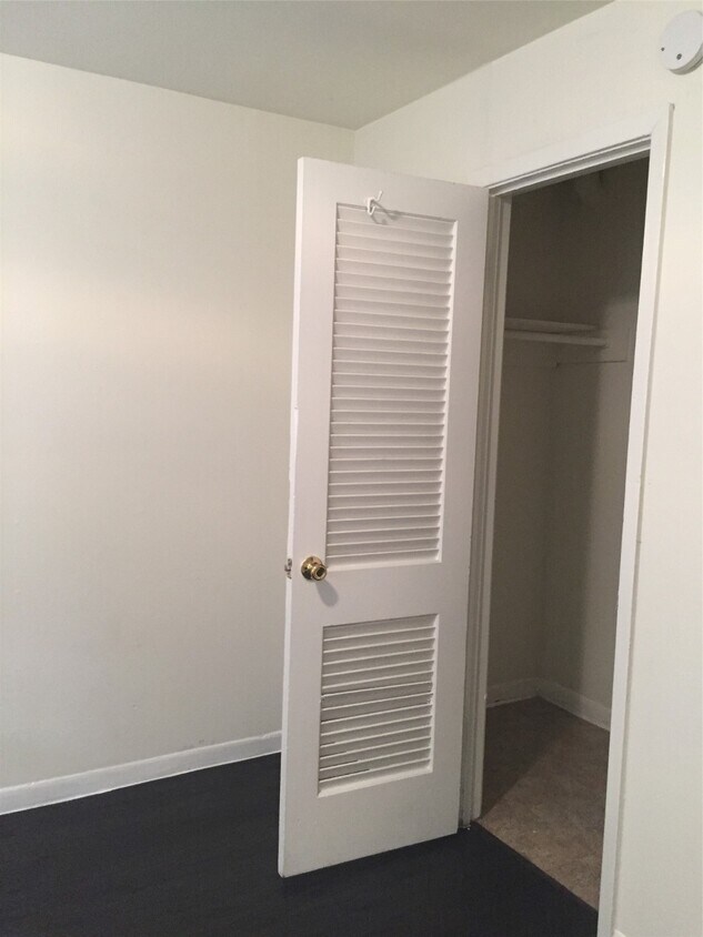 Foto del edificio - 3003 Broadway St