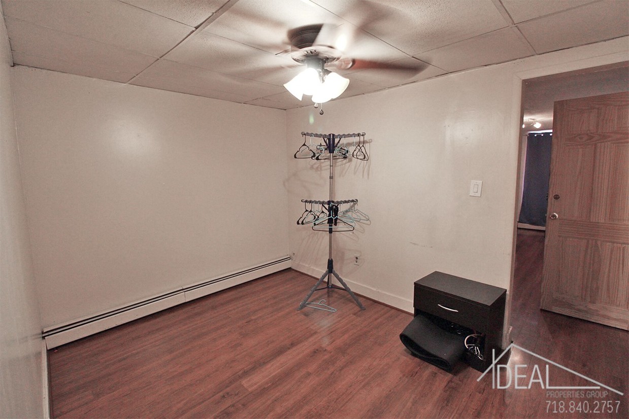 Primary Photo - 120 Wyckoff Ave