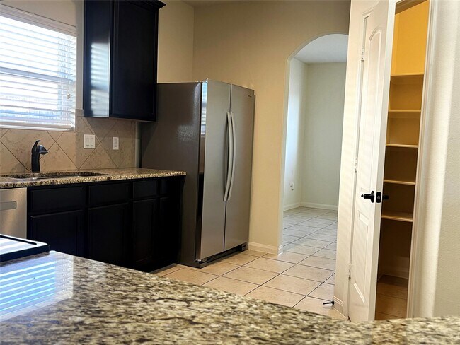 Building Photo - 20559 Iron Seat Dr