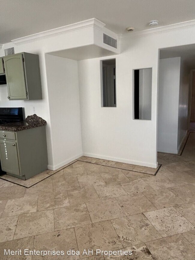 Foto del edificio - 3 br, 2 bath House - 4627 N 11TH ST FRONT