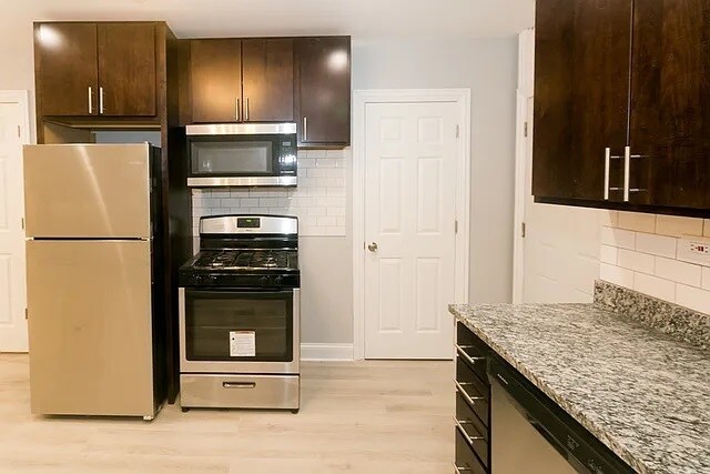 Foto del edificio - 834 N Mozart St