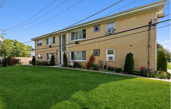 Building Photo - 954 Shermer Rd