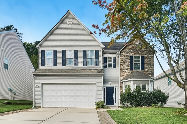 Building Photo - 1635 Swan Dr