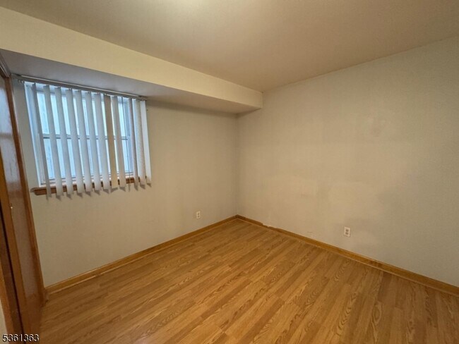 Foto del edificio - 119 Mt Pleasant Ave