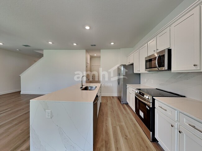 Foto del edificio - 16632 Cheyanne Ct
