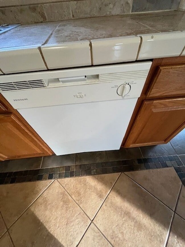 Building Photo - Coming Soon!