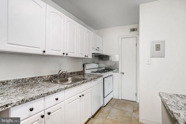 Building Photo - 5115 Crossfield Ct