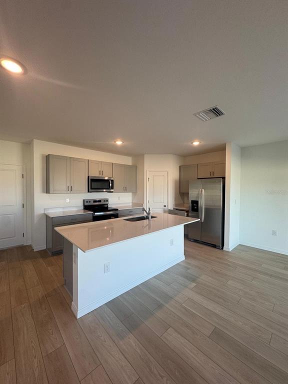 Foto del edificio - 4723 Rolling Lk Ln