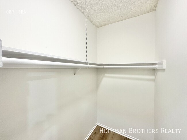 Foto del edificio - 20445 Saticoy St