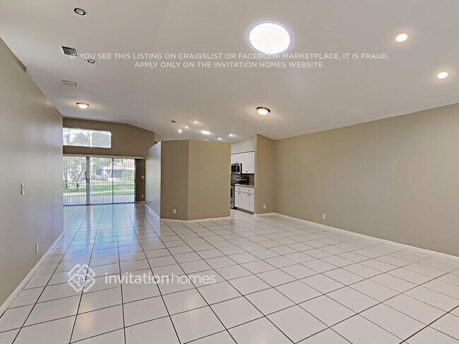 Foto del edificio - 7664 Stirling Bridge Blvd N