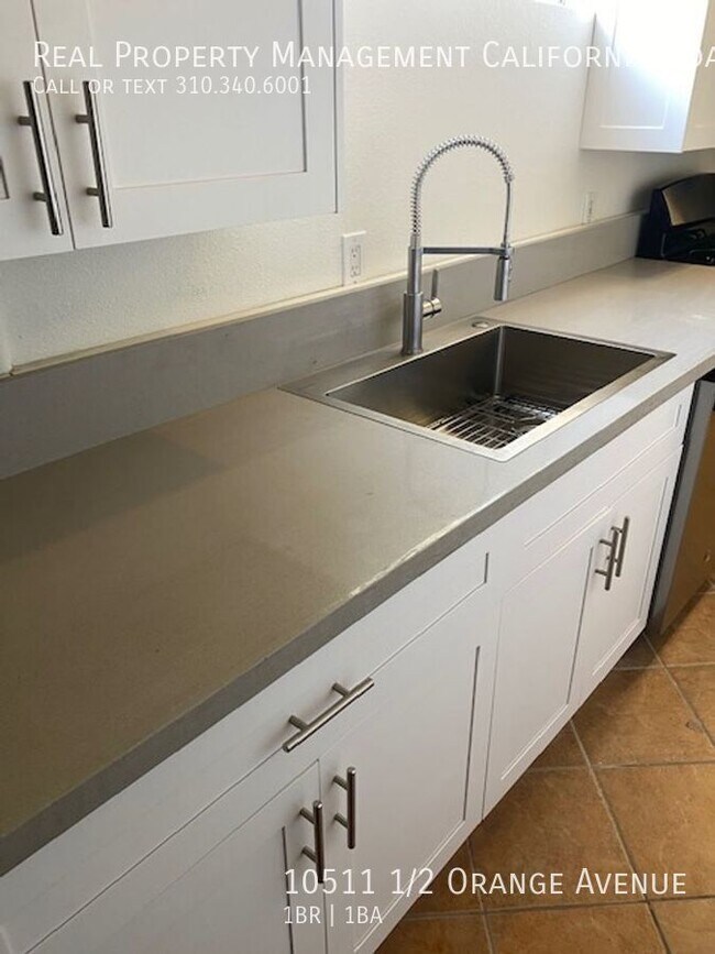 Foto del edificio - 10511 1/2 Orange Avenue-