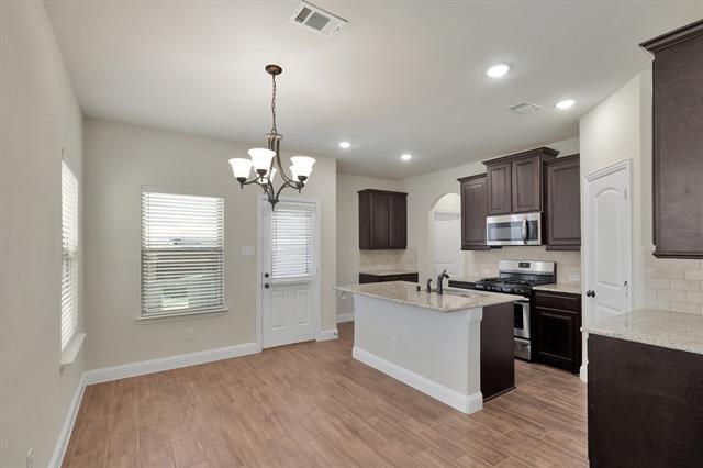 Building Photo - 609 Beechwood Dr