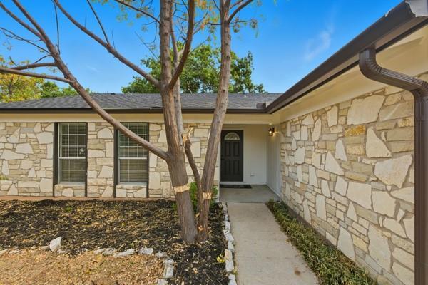 Foto principal - 300 Twin Oak Trail