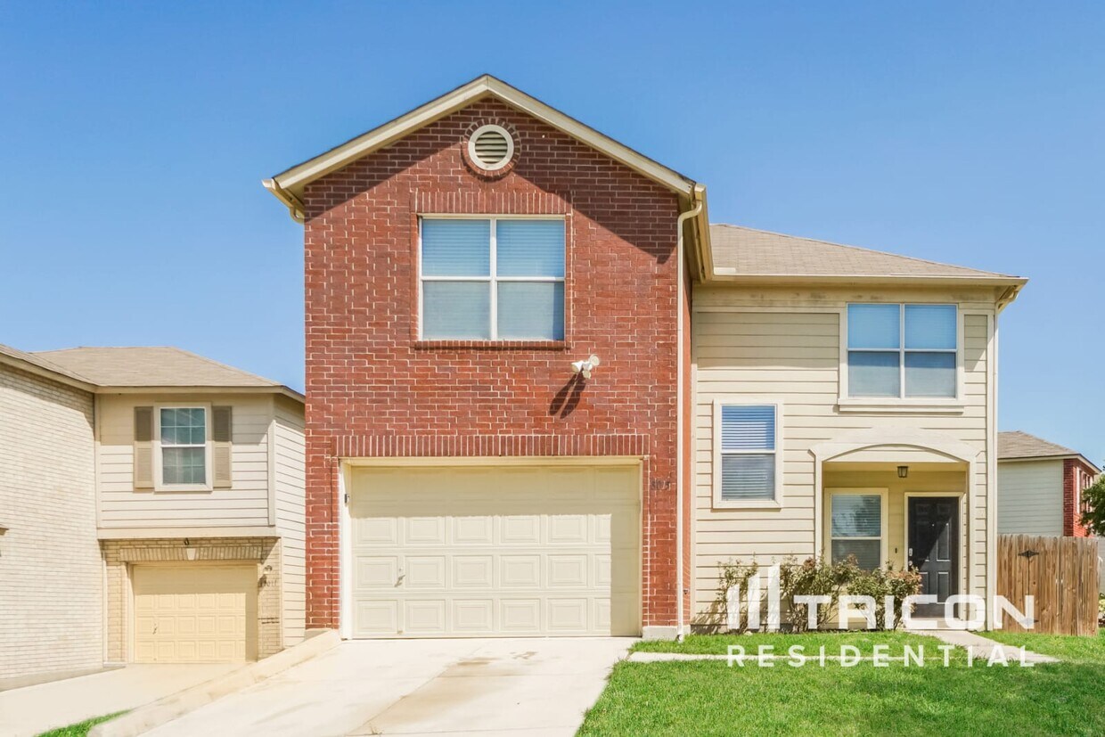 Foto principal - 8015 Palmetto Pl