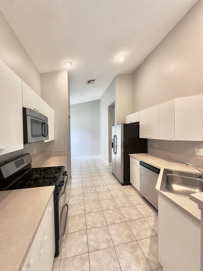 Photo - ST LUCIE WEST House