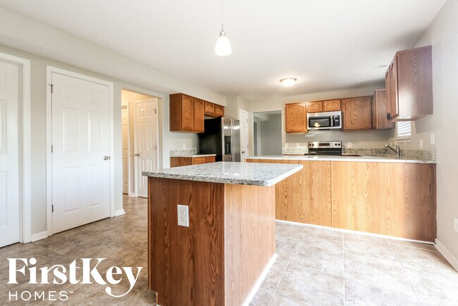 Building Photo - 3899 Woods Bay Ln
