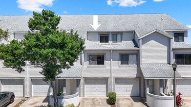 Building Photo - 9479 Tara Cay Ct