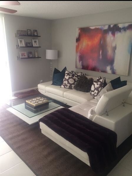 Foto del edificio - 1133 Sussex Dr