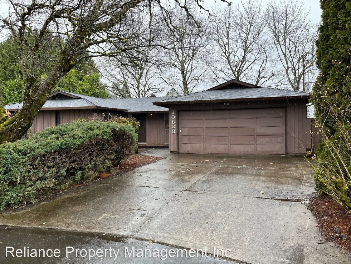 3 br, 2 bath House 20820 SW Wright Street House Rental in Aloha, OR