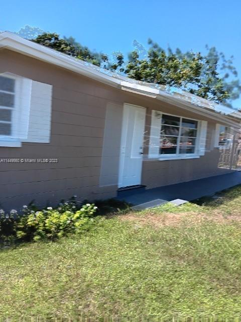 Foto del edificio - 622 Plymouth St