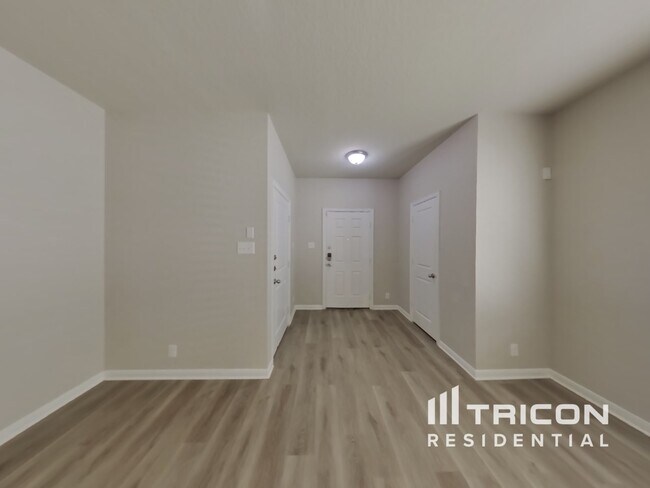 Foto del edificio - 7226 Birch Stage