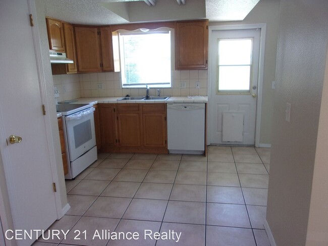 Building Photo - 3 br, 2 bath House - 26484 Wakefield Drive