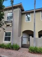 Building Photo - 2851 Prospect Rd