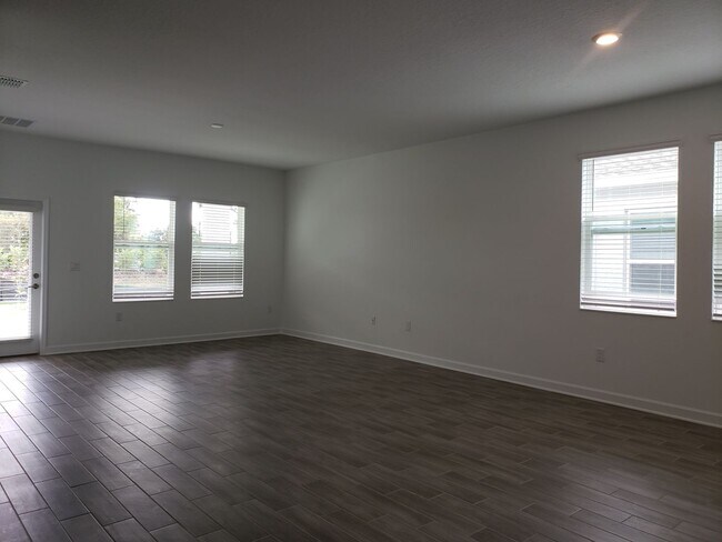 Foto del edificio - Stunning, energy-efficient solar-powered h...