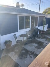 Building Photo - 500 Calla Ave