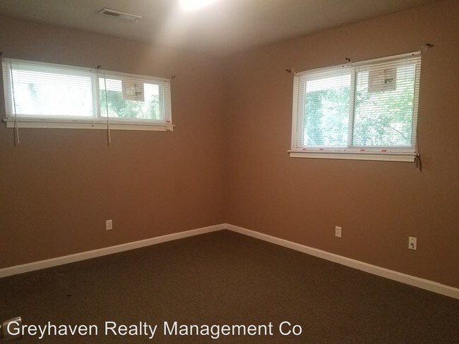 Foto del edificio - 311 Sunrise Ln