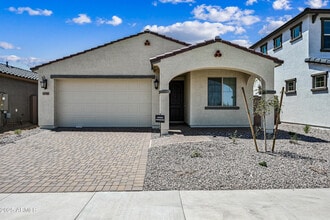 Building Photo - 11196 N 168th Dr