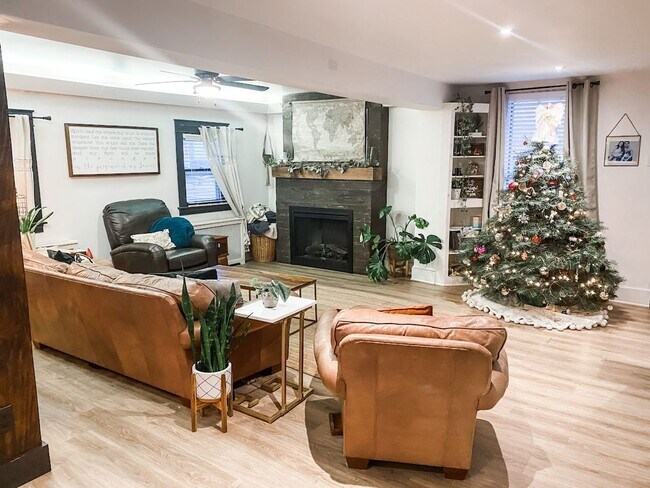 Foto del edificio - Stunning 5-bedroom in Conestoga Valley School District