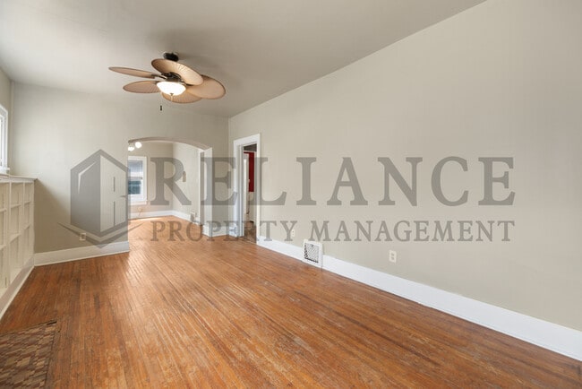 Foto del edificio - 607 N Lorraine Ave