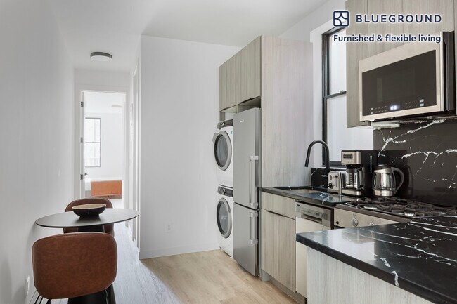 Foto del edificio - 111 Huron St