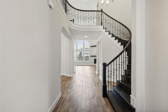 Foto del edificio - 2409 Maidenhair Rd