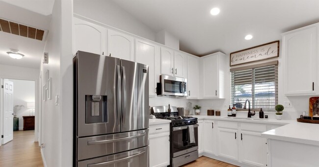 Building Photo - 1101 Duxbury Ct