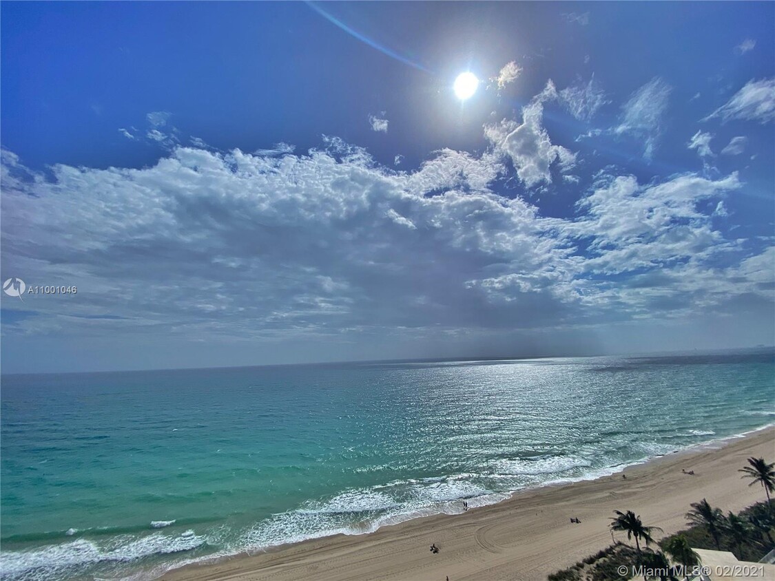 Primary Photo - 1460 S Ocean Blvd
