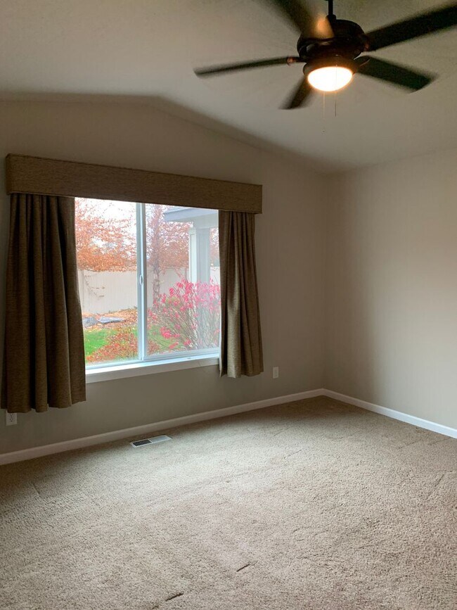 Foto del edificio - Introducing Your Dream Home in Liberty Lake!
