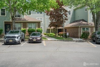 Building Photo - 6142 Cedar Ct