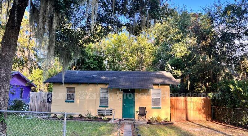 Primary Photo - 521 SE 14th Terrace