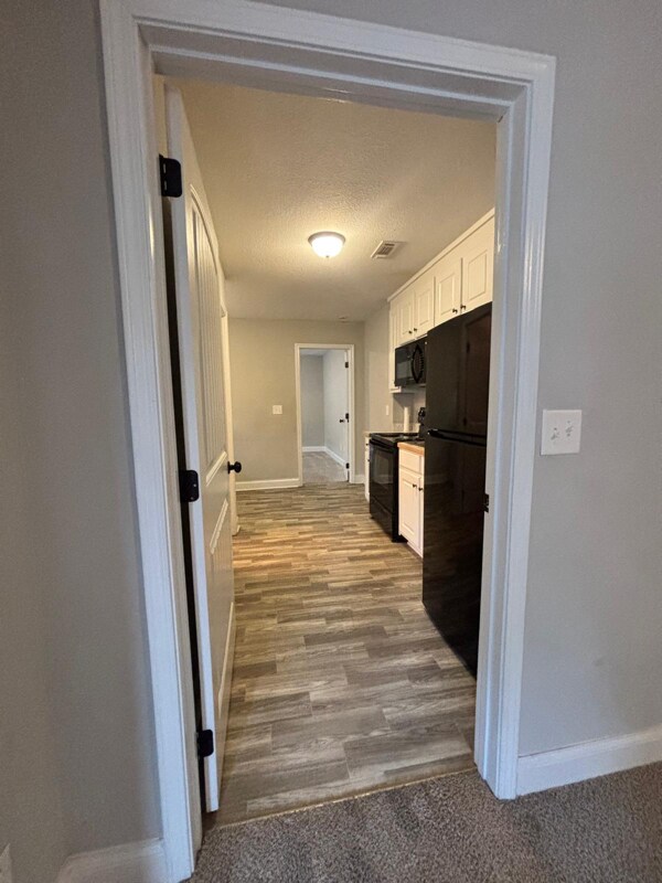 Foto del edificio - 1242 Ernest Elder Rd