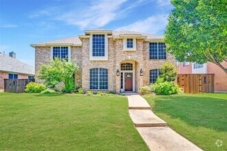 Building Photo - 6610 Westover Dr
