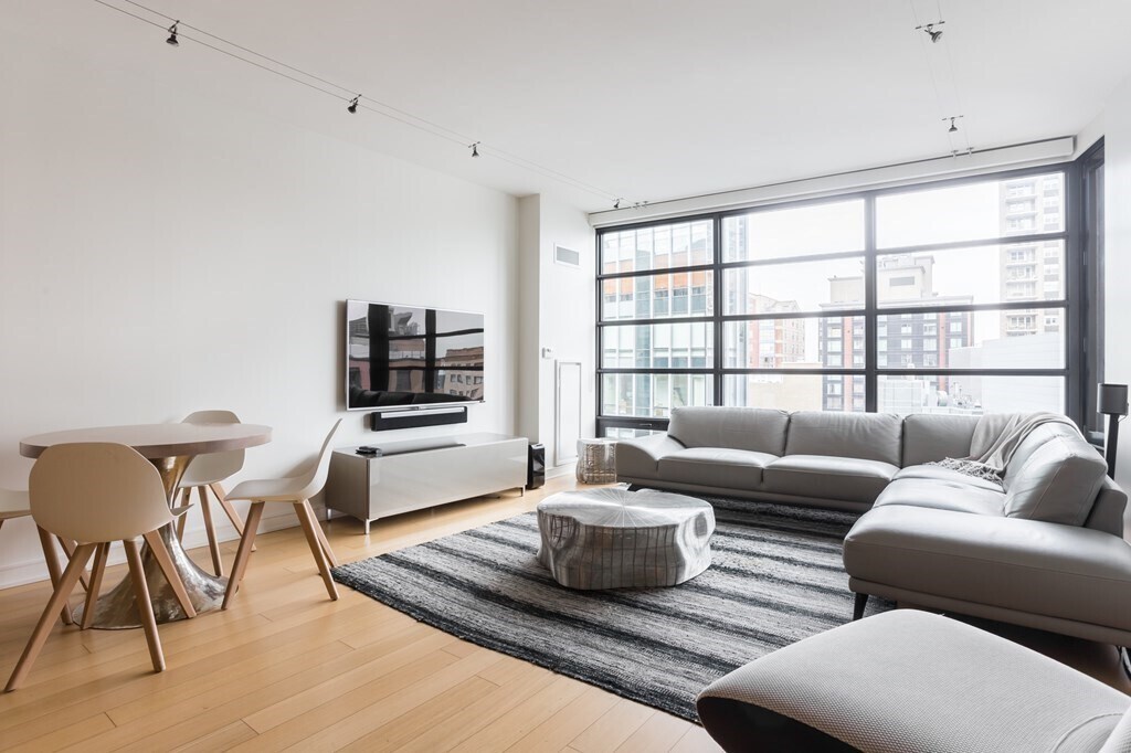 Foto principal - 590 Washington St