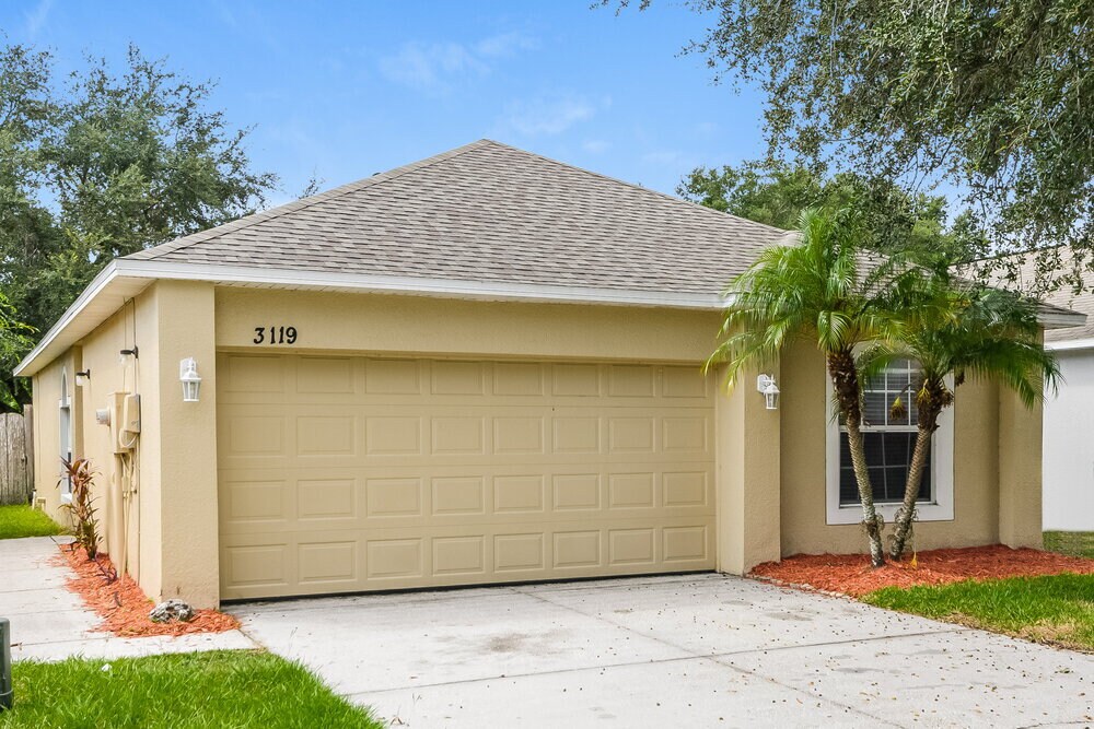 Foto principal - 3119 Whispering Trails St