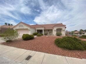 Building Photo - 9612 Buckhorn Dr